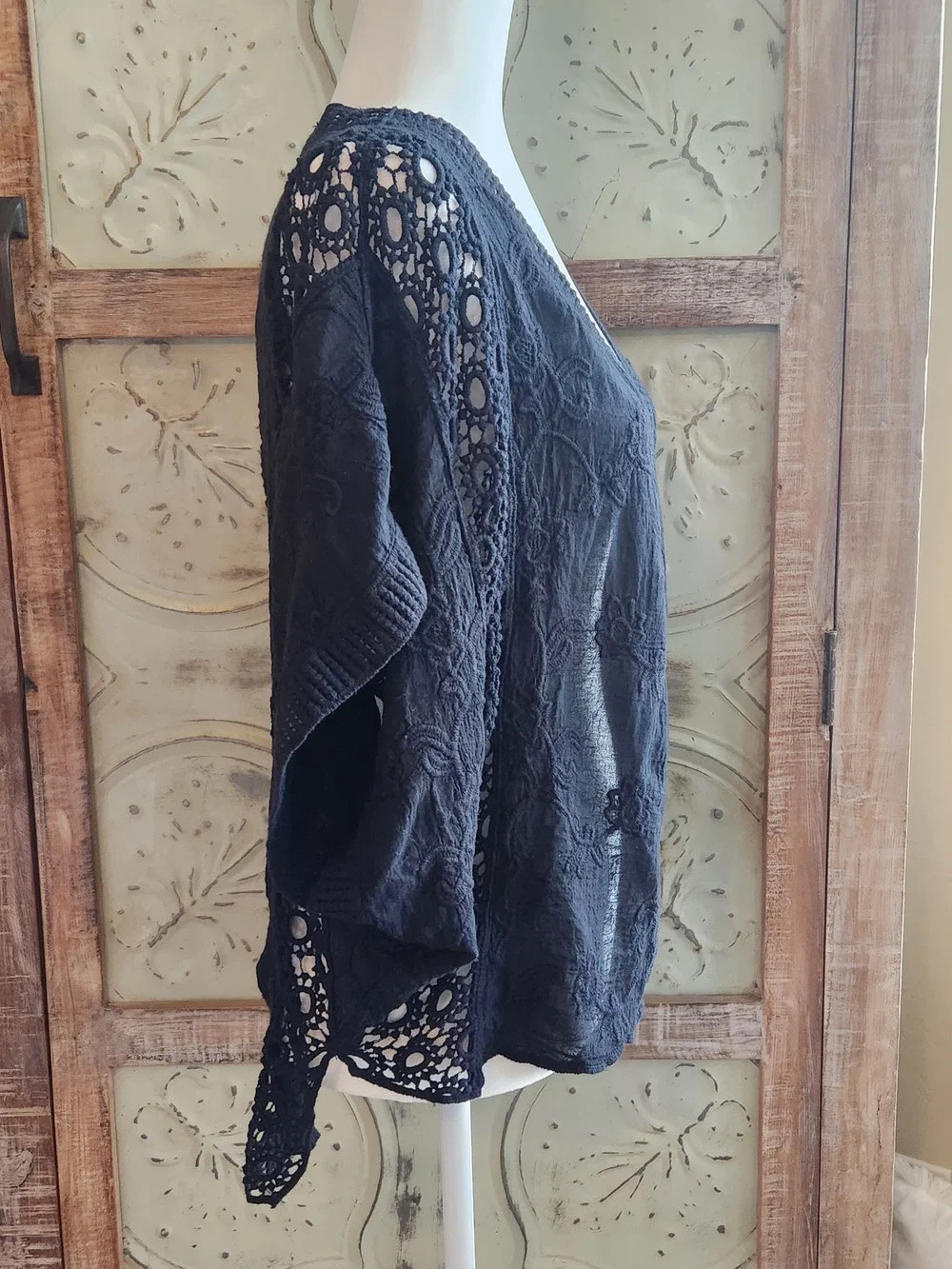 Vince Camuto Embroidered Lace and Crochet Cardigan Shrug Topper